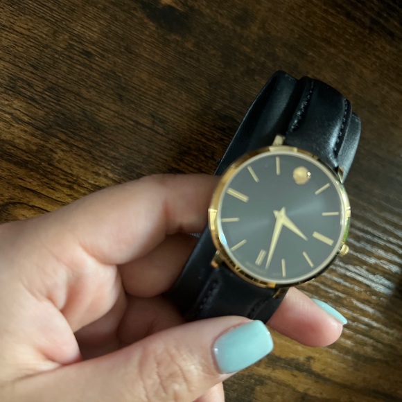 Watch - Picture 5 of 5